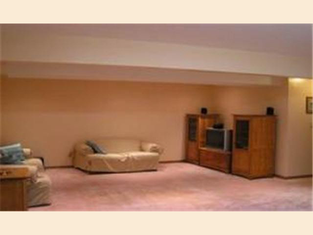 2001 46th Street Northwest Rochester, MN 55901 - Photo 5 of 7
