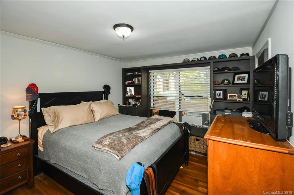 2408 Providence Road, Unit 6 Charlotte, NC 28211 - Photo 14 of 20 a bedroom with bed and window