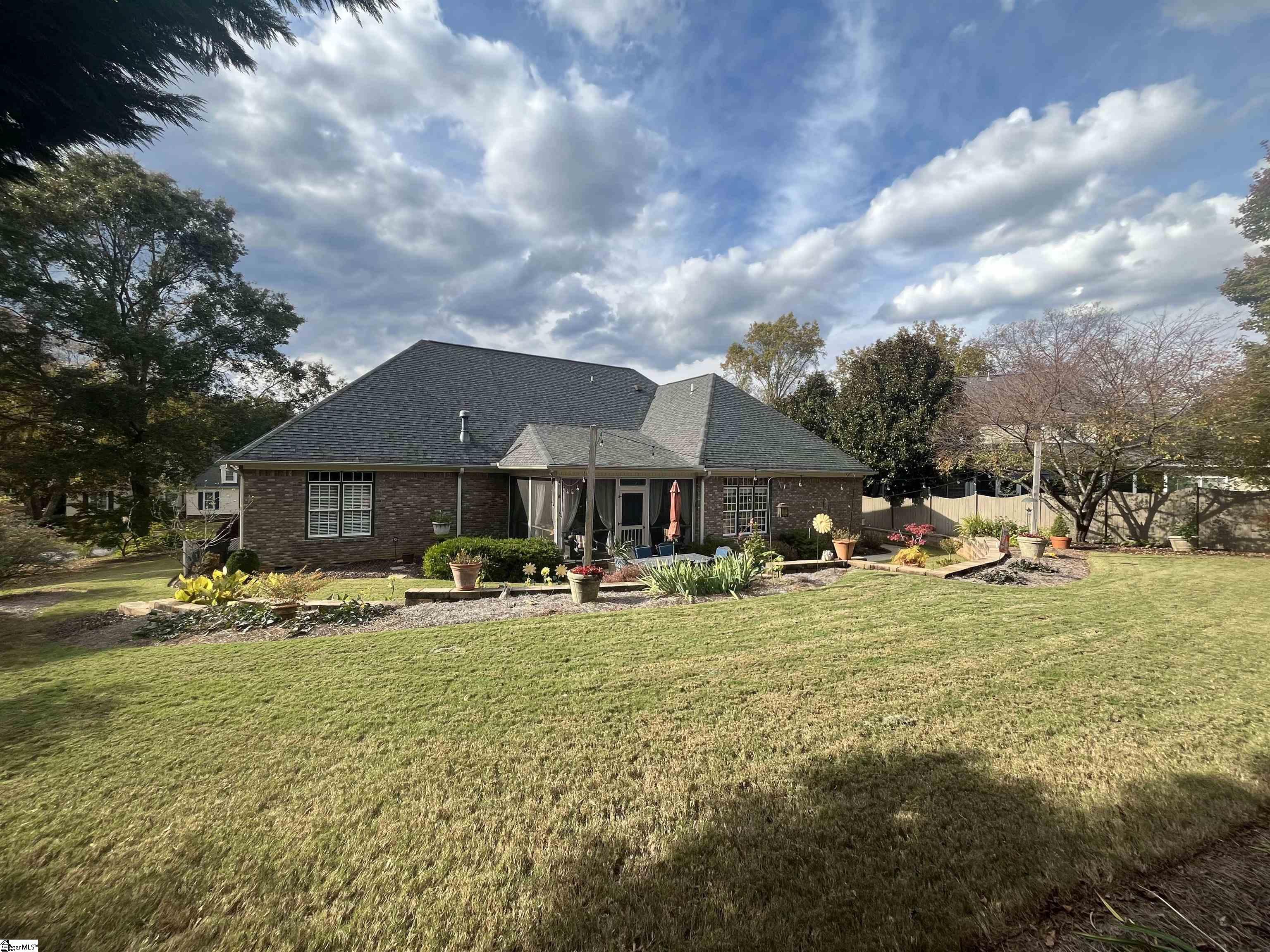 305 Wexford Way Easley, SC 29642 - Photo 3 of 50