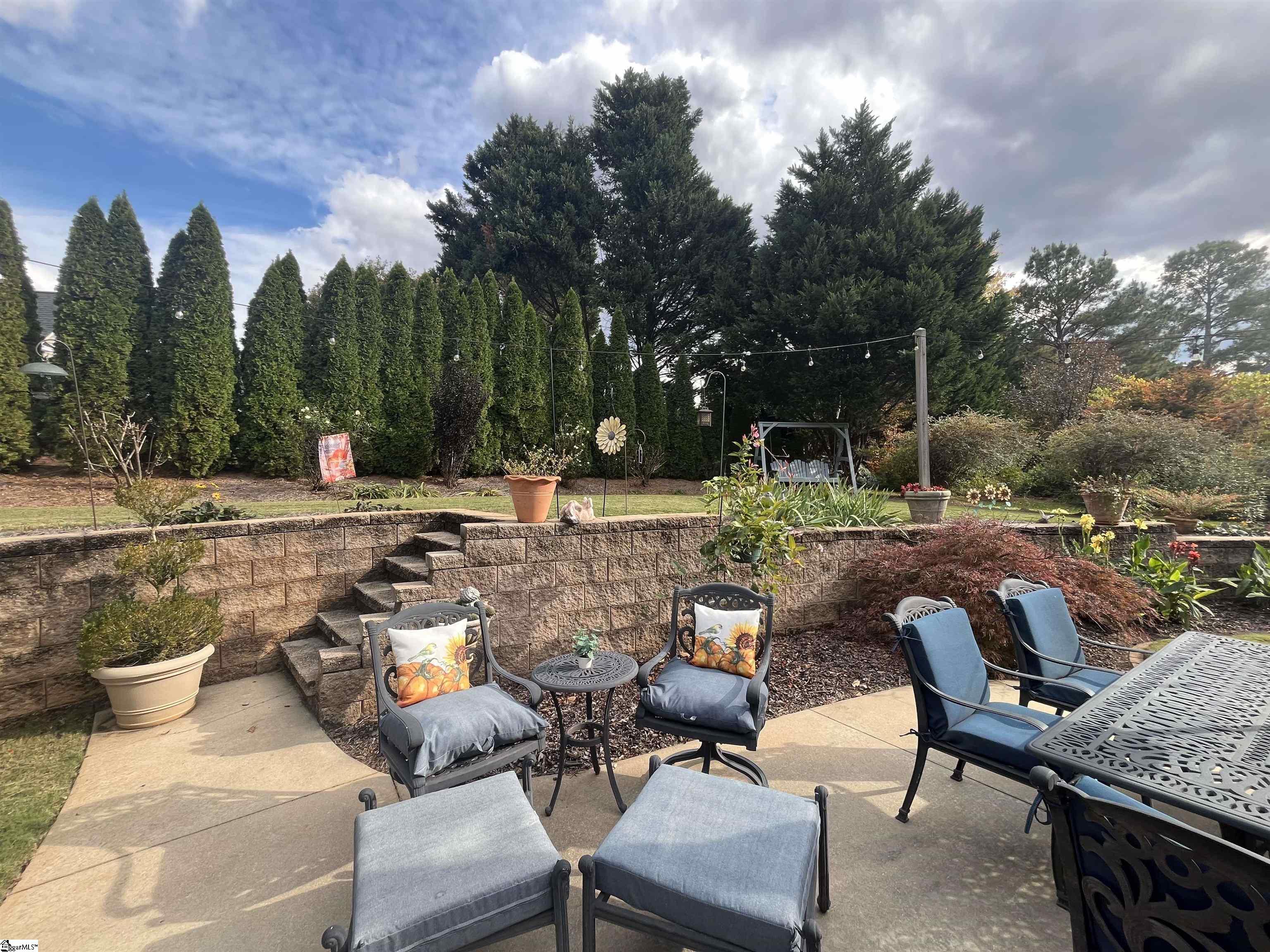 305 Wexford Way Easley, SC 29642 - Photo 4 of 50