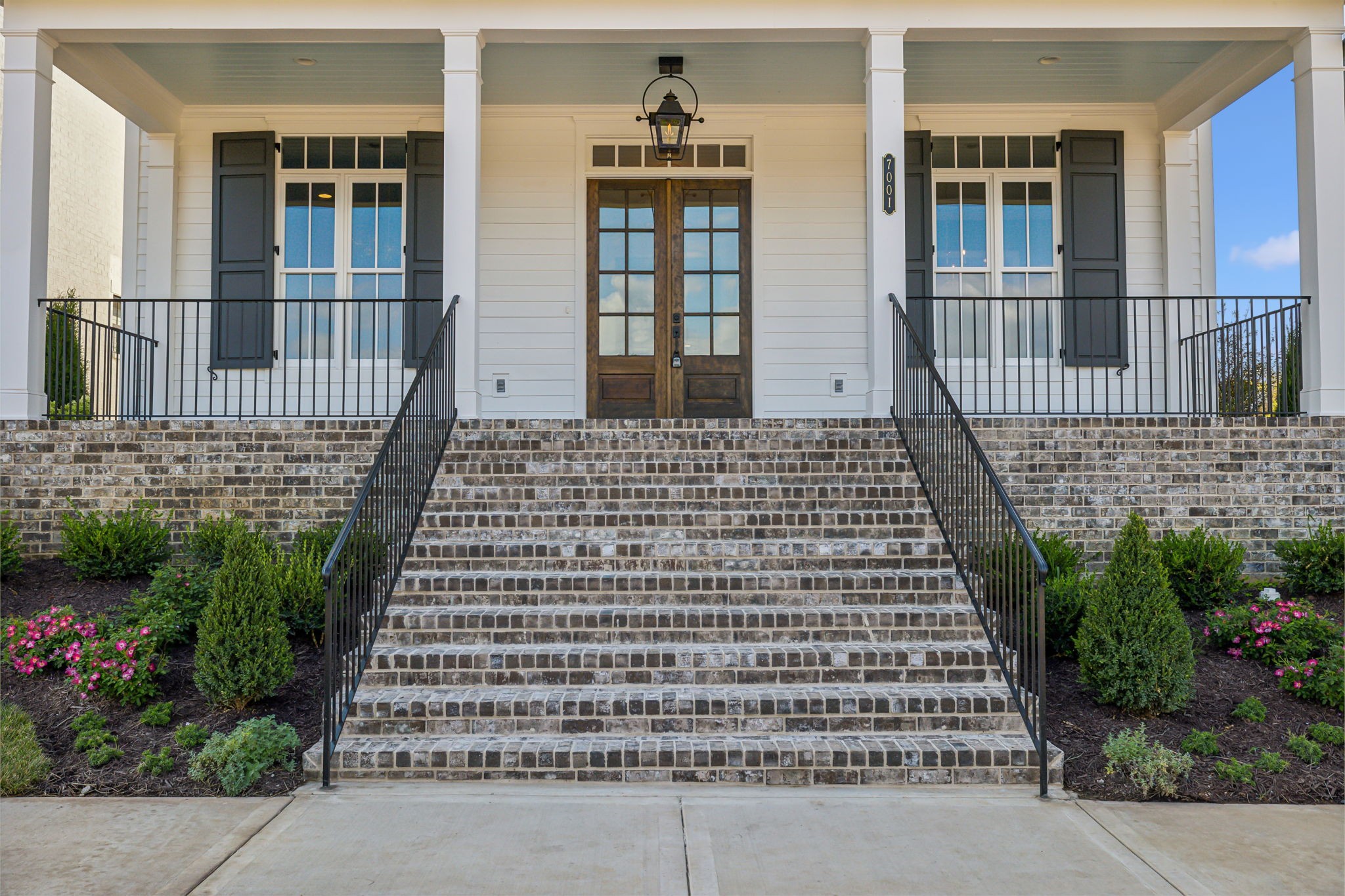 7001 Kinderhook Road Nashville, TN 37221 - Photo 3 of 62 Gallery Image 3