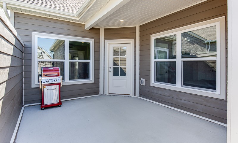 421 Alter Terrace Lebanon, TN 37087 - Photo 35 of 44 a view of livingroom with an outdoor space