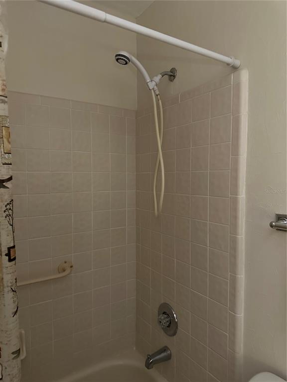 4546 Southwest 84 Drive Gainesville, FL 32608 - Photo 17 of 38
