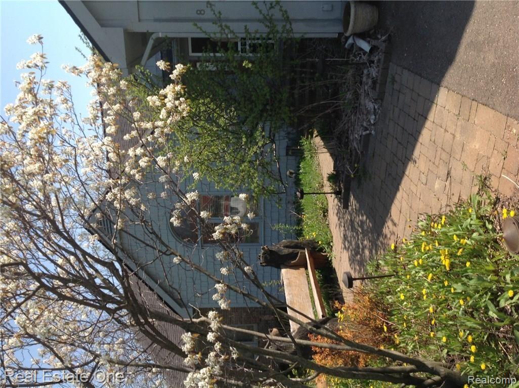 8795 Miller Road Clarkston, MI 48348 - Photo 23 of 30 image.jpeg