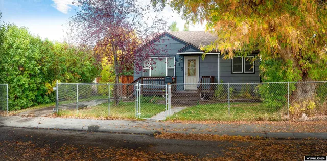 $288,675 | 615 Holly Avenue, Worland, WY 82401
