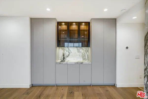 a view of an entryway