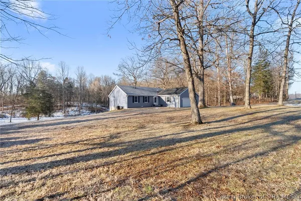$307,000 | 1759 Shiloh Road Southeast, Corydon, IN 47112