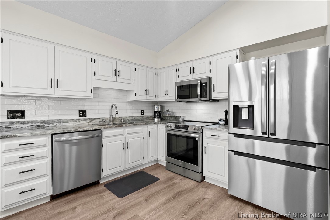 1759 Shiloh Road Southeast Corydon, IN 47112 - Photo 11 of 57