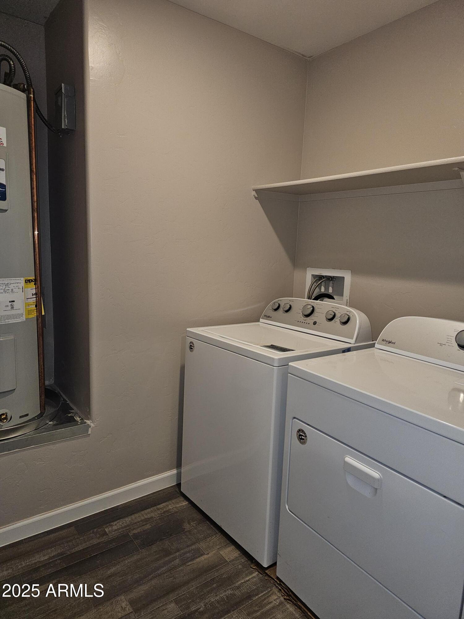 1413 Sheep Wash Way Benson, AZ 85602 - Photo 17 of 18 LAUNDRY