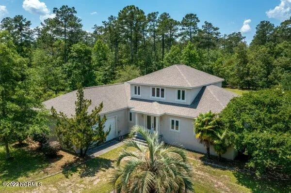 $785,000 | 301 Sandy Point Drive, Beaufort, NC 28516