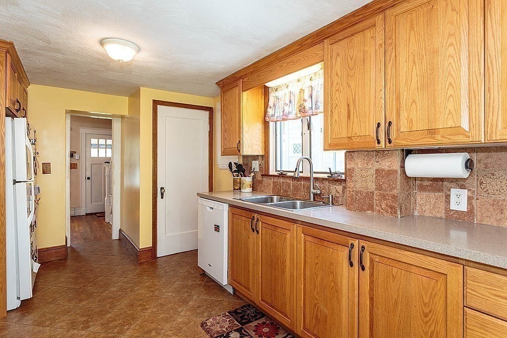 68 Emerson Road Milton, MA 02186 - Photo 15 of 23 Gallery Image 15