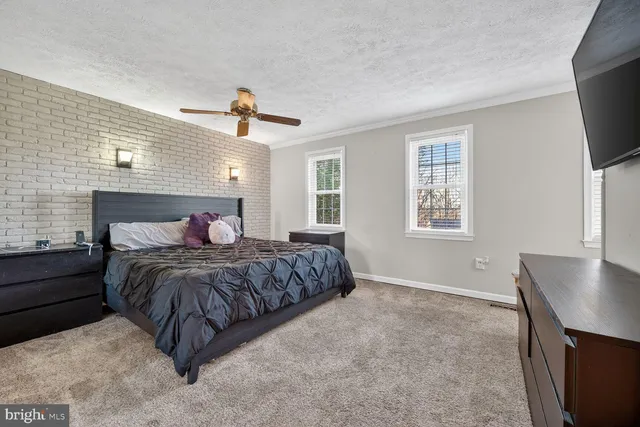 $600,000 | 16219 Sunny Knoll Drive, Dumfries, VA 22025