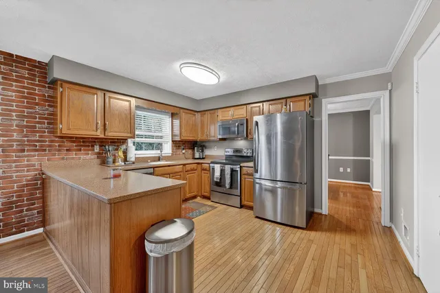 $600,000 | 16219 Sunny Knoll Drive, Dumfries, VA 22025