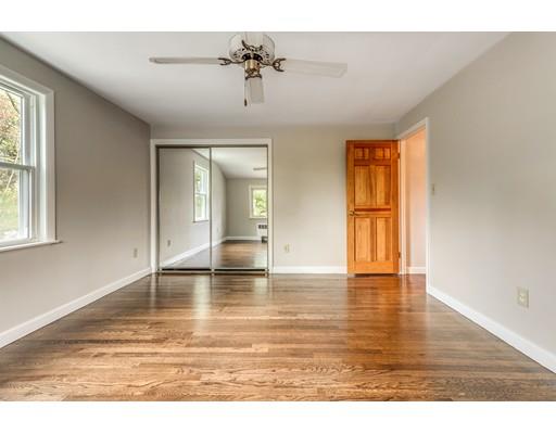 1 Standish Road Lynnfield, MA 01940 - Photo 19 of 29 Gallery Image 19