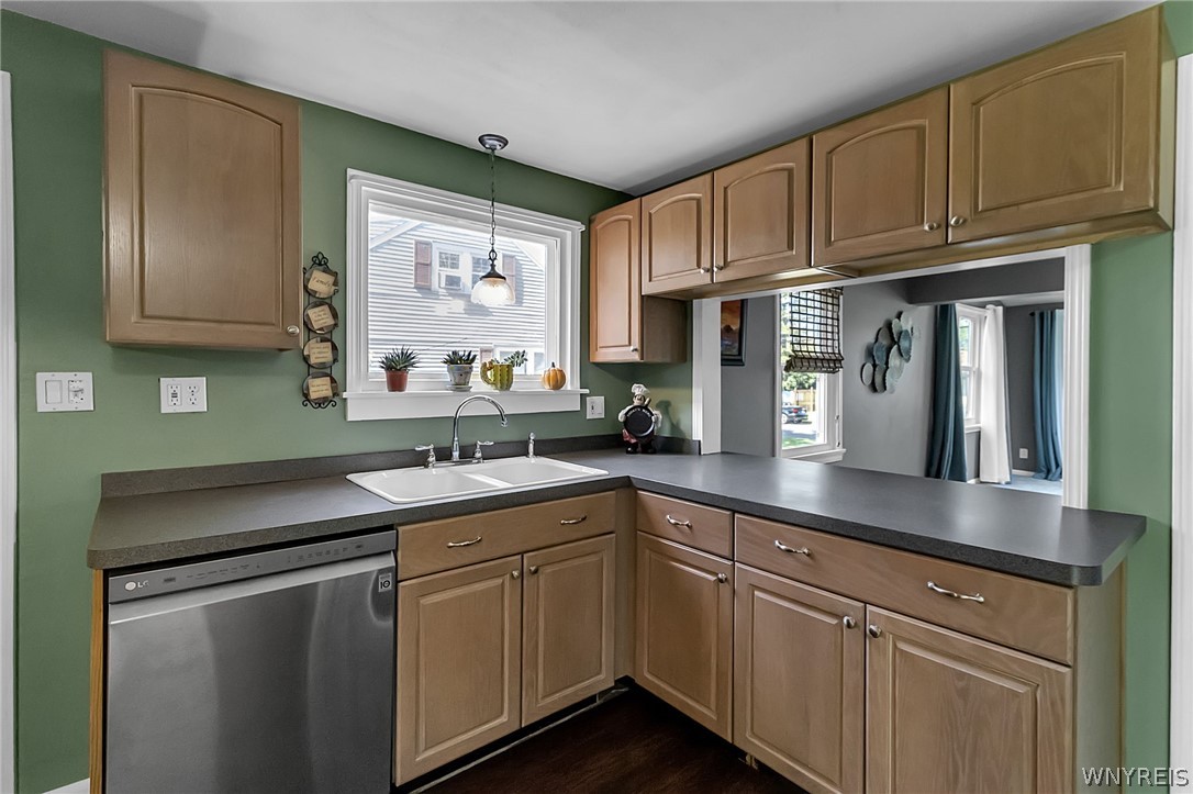 84 Westminster Road West Seneca, NY 14224 - Photo 15 of 47