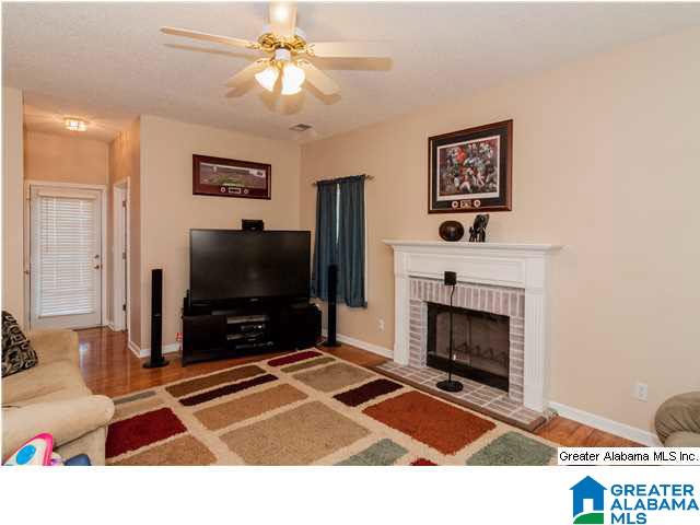 106 Ivy Circle Pelham, AL 35124 - Photo 7 of 31