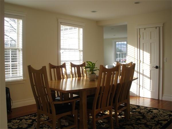 200 Bay Road Hadley, MA 01035 - Photo 3 of 8 Gallery Image 3