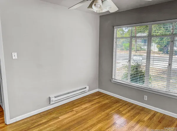 $1,100 | 2016 West Olmos Drive, San Antonio, TX 78201