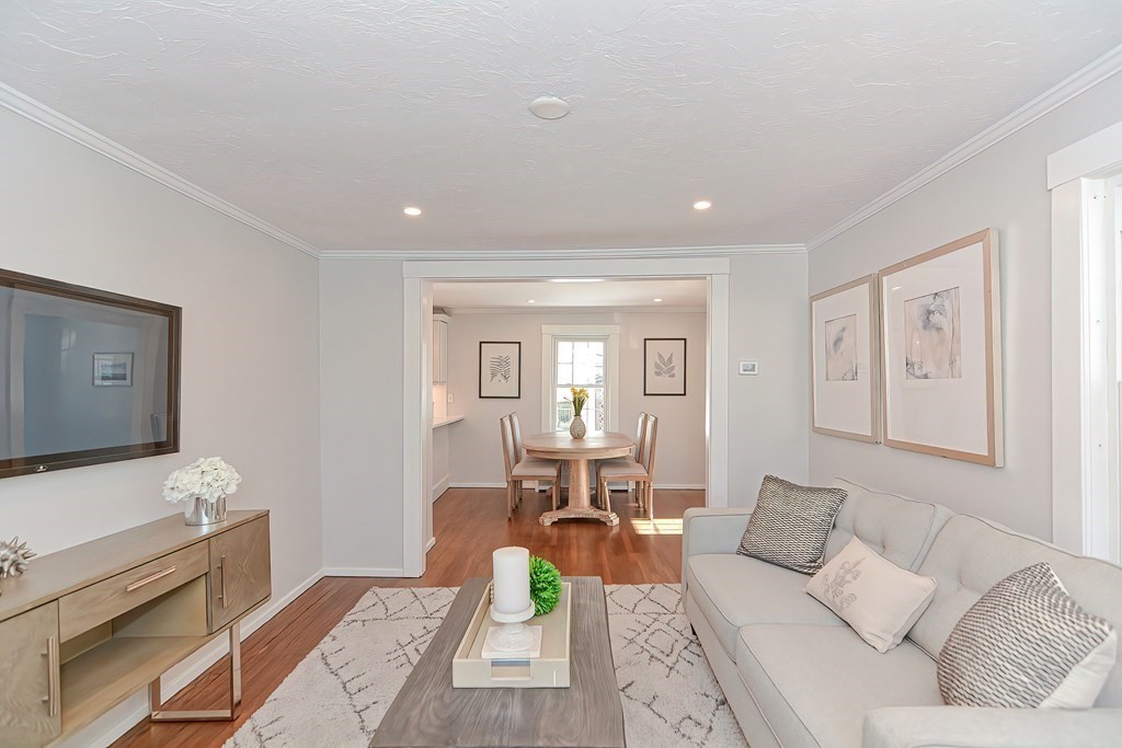 241 College Farm Road Waltham, MA 02451 - Photo 6 of 39 Gallery Image 6