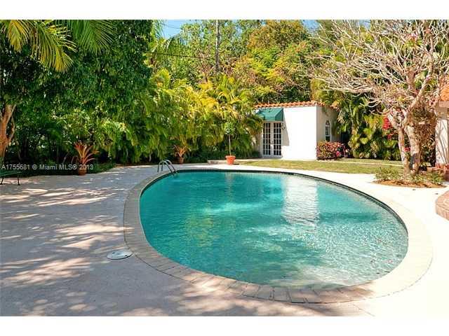 3626 Bayview Road Coconut Grove, FL 33133 - Photo 11 of 24 Gallery Image 11