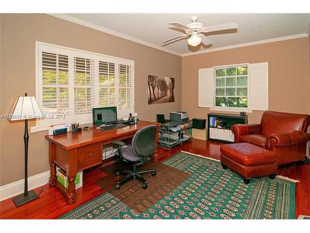 3626 Bayview Road Coconut Grove, FL 33133 - Photo 17 of 24 Gallery Image 17