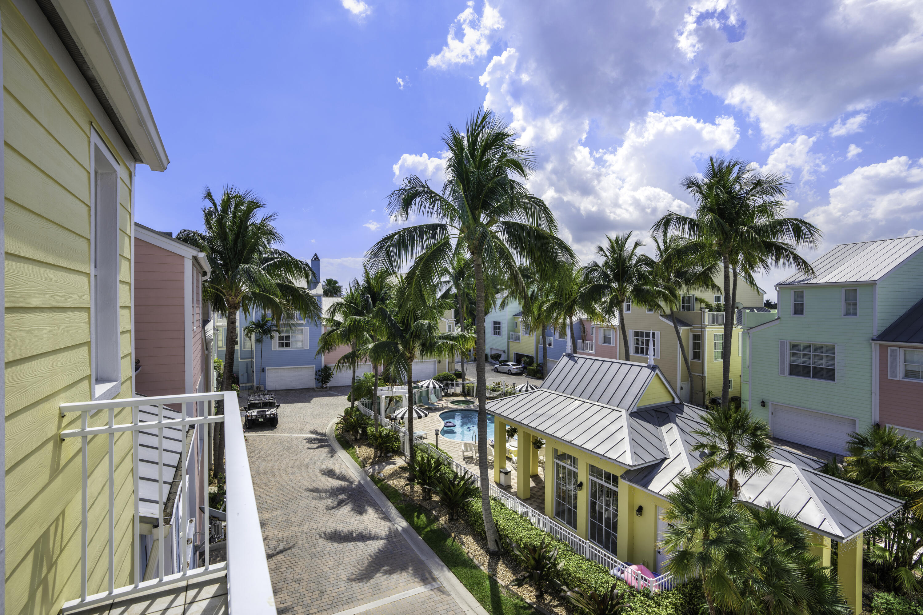 2875 Marina Circle Lighthouse Point, FL 33064 - Photo 24 of 47 View from Guest BR 3rd floor