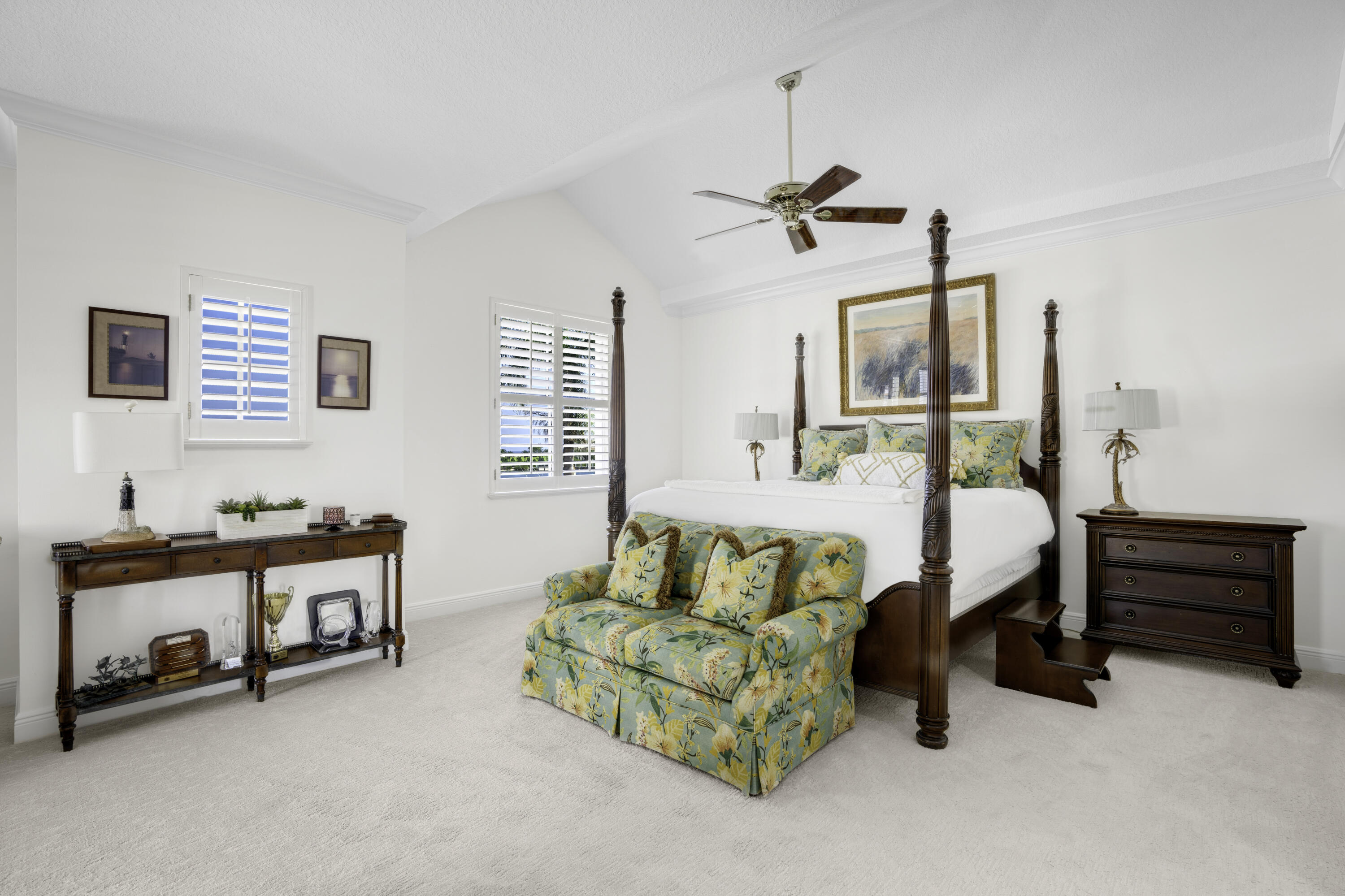 2875 Marina Circle Lighthouse Point, FL 33064 - Photo 25 of 47 Primary Suite 3rd floor