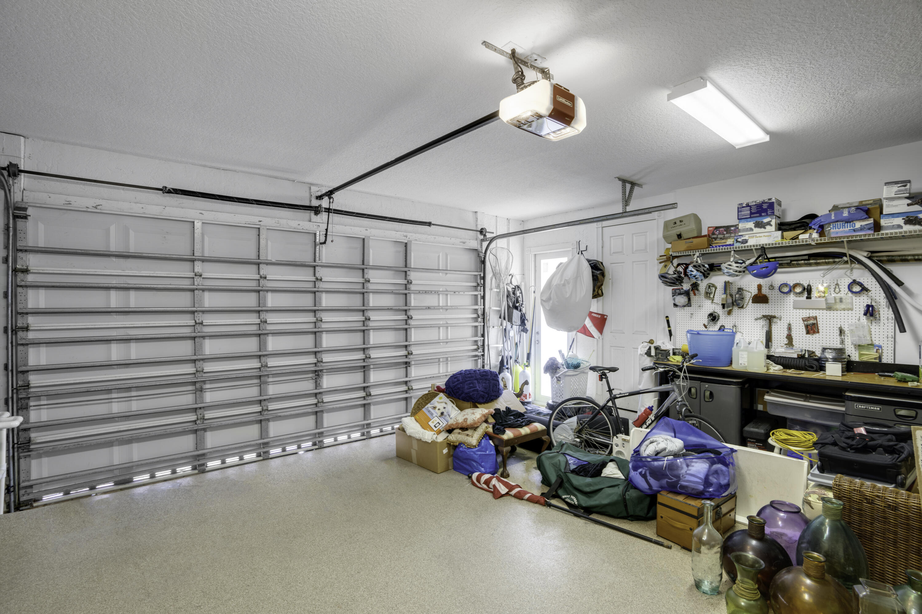 2875 Marina Circle Lighthouse Point, FL 33064 - Photo 37 of 47 Garage