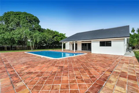 $1,360,000 | 21360 Southwest 236th Street, Homestead, FL 33031