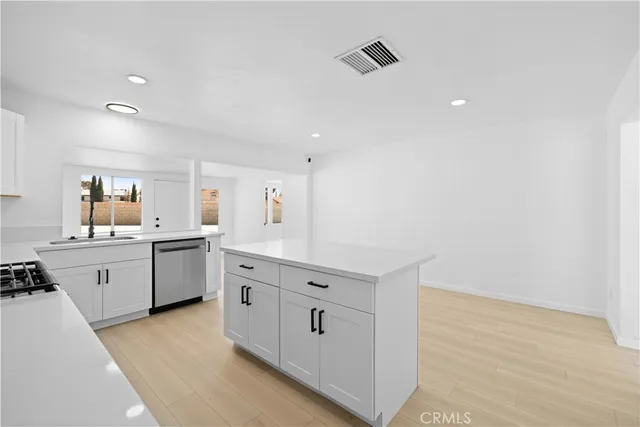 $585,000 | 3501 West Ave K 13, Lancaster, CA 93536