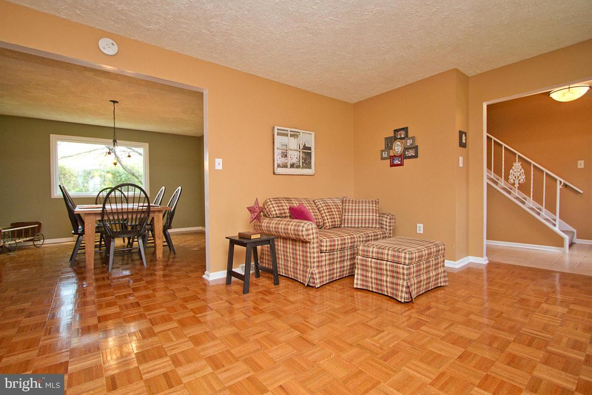 419 Longmeadow Road Lancaster, PA 17601 - Photo 17 of 43