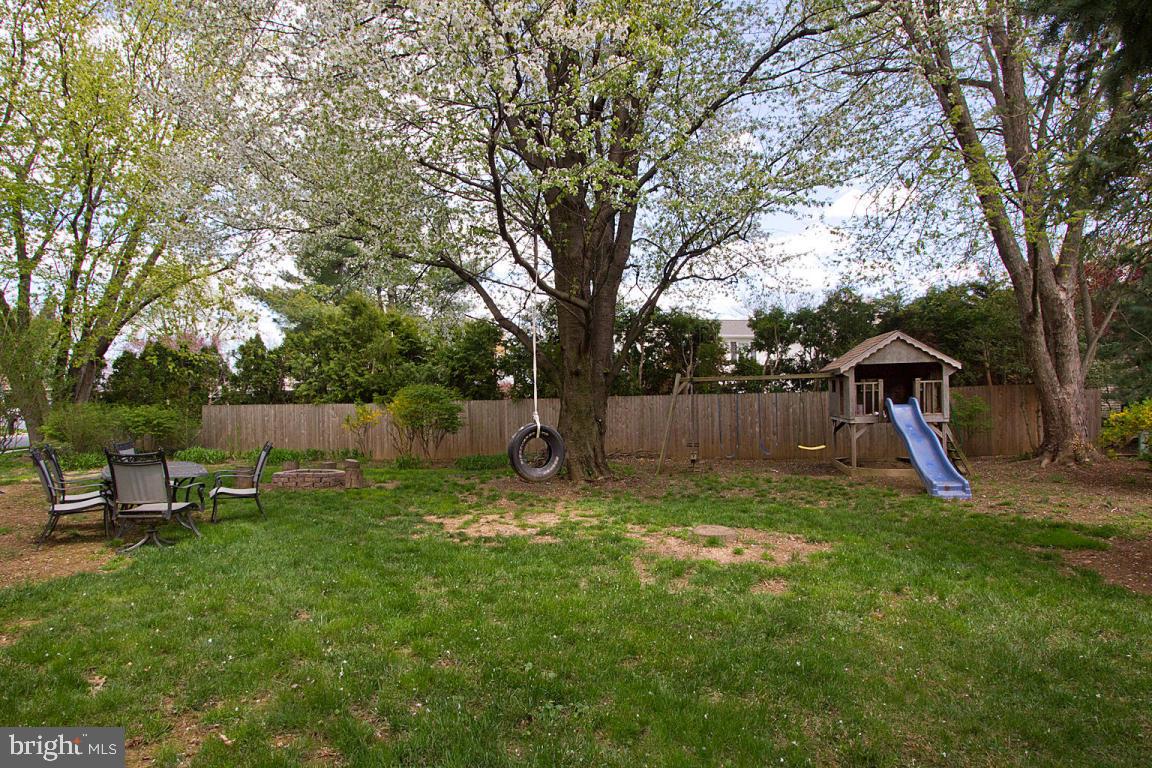 419 Longmeadow Road Lancaster, PA 17601 - Photo 39 of 43