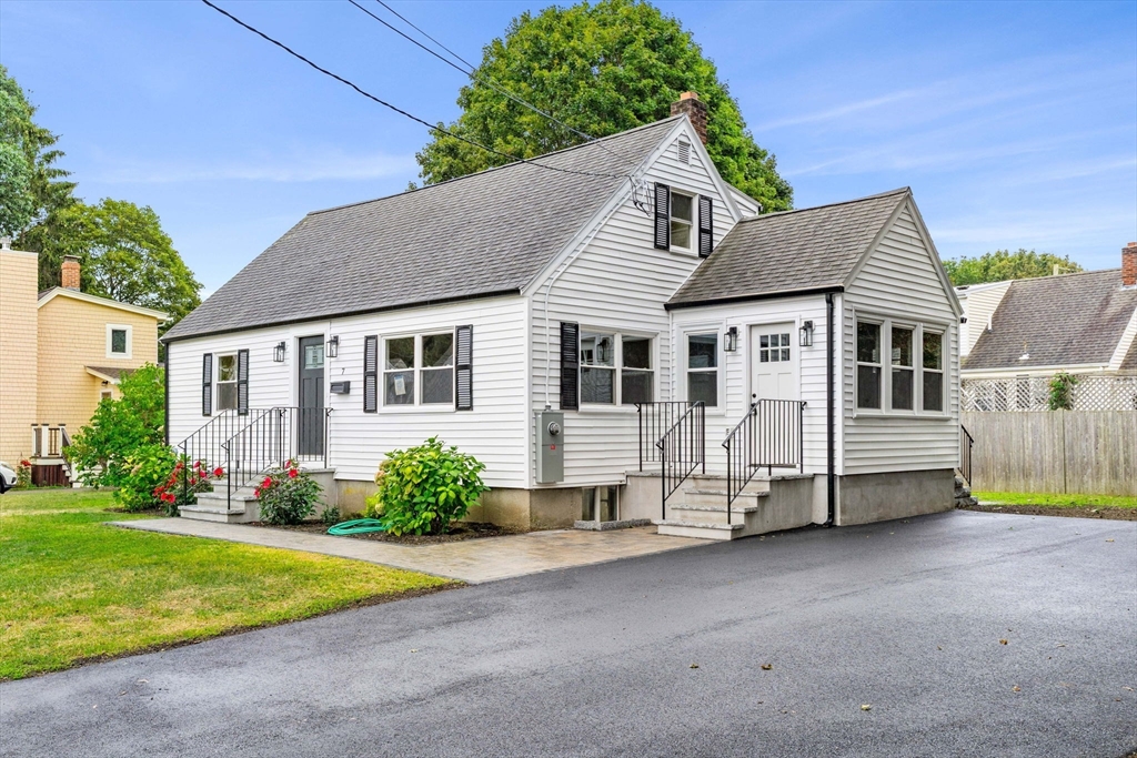 7 Morgan Road Beverly, MA 01915 - Photo 7 of 42 Gallery Image 7