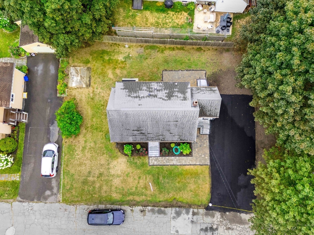 7 Morgan Road Beverly, MA 01915 - Photo 10 of 42 Gallery Image 10
