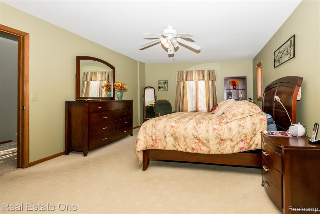 41344 Beacon Road Novi, MI 48375 - Photo 53 of 78
