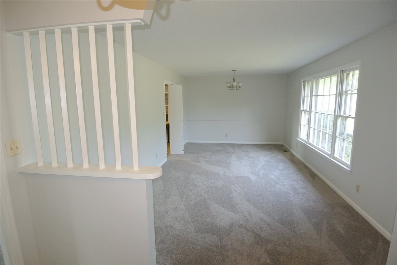 4232 Chaffee Road Spartanburg, SC 29301 - Photo 7 of 22