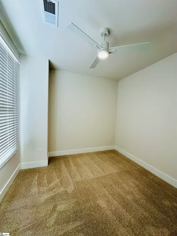 $399,900 | 9 Hawthorne Lane, Unit 102, Greenville, SC 29605