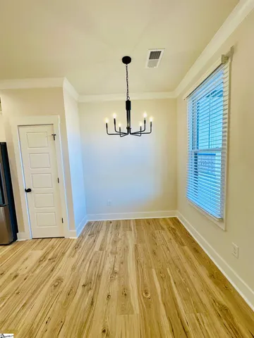 $399,900 | 9 Hawthorne Lane, Unit 102, Greenville, SC 29605