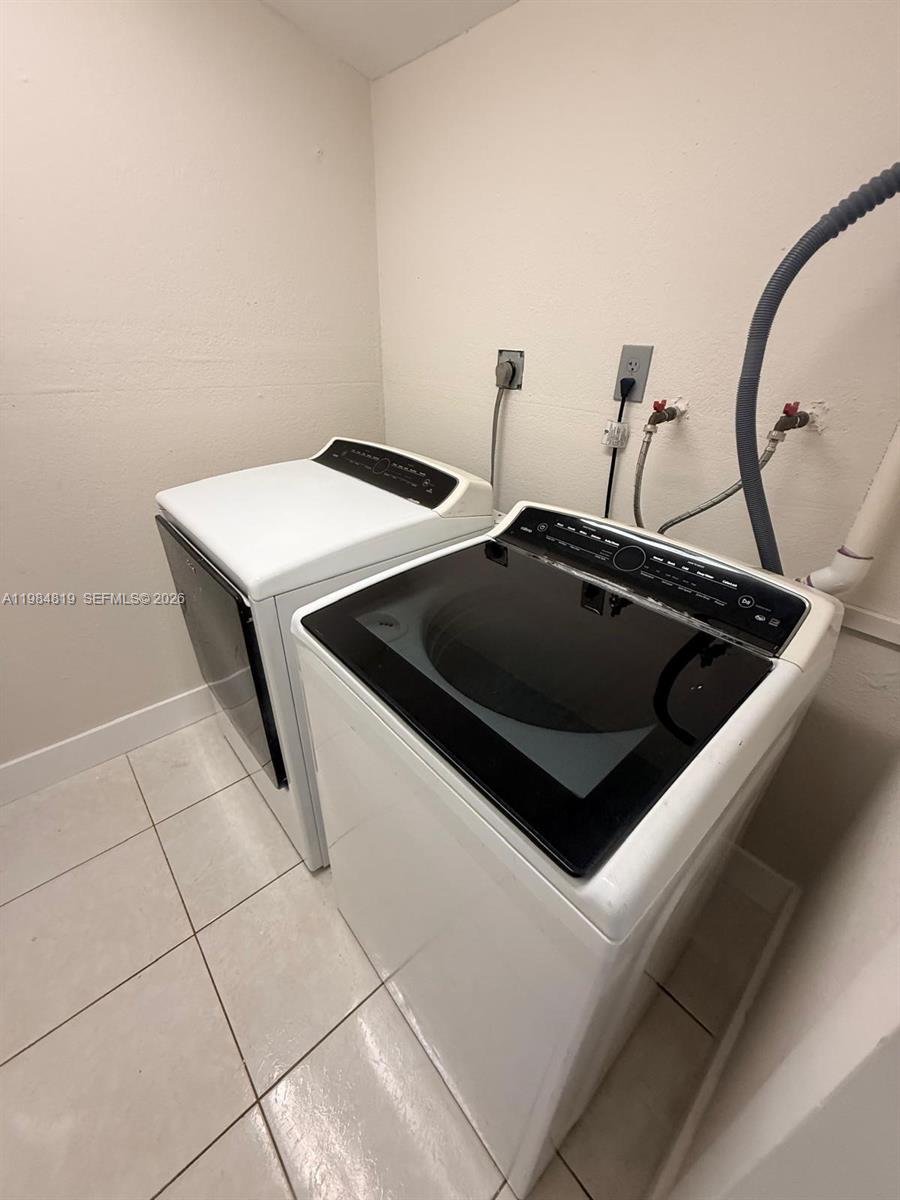 14755 Southwest 302nd Street Homestead, FL 33033 - Photo 19 of 34