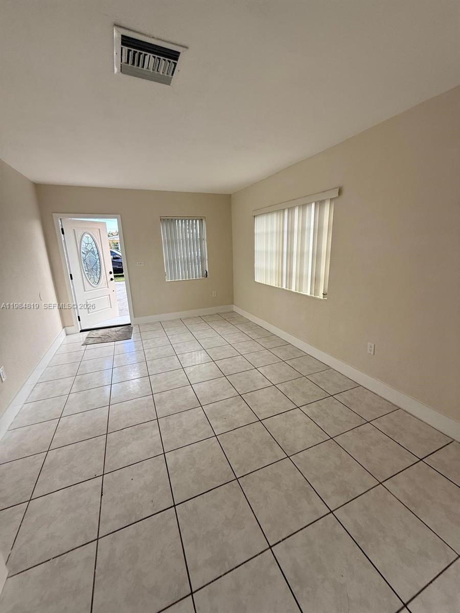 14755 Southwest 302nd Street Homestead, FL 33033 - Photo 24 of 34