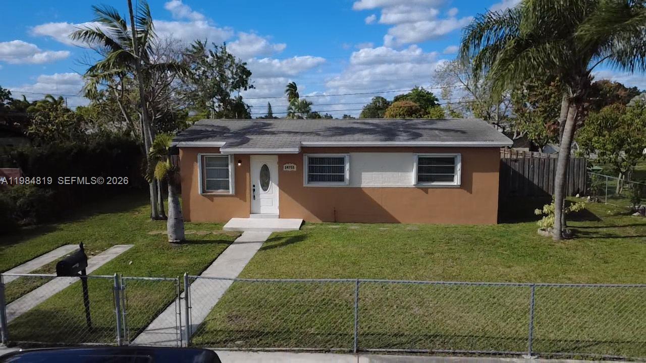 14755 Southwest 302nd Street Homestead, FL 33033 - Photo 5 of 34