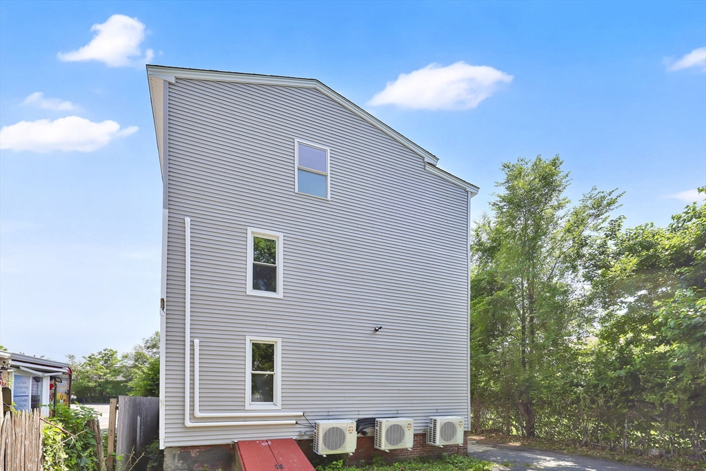 600 Union Street Springfield, MA 01109 - Photo 4 of 27