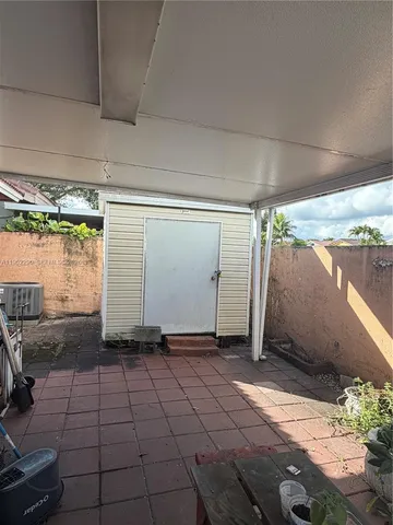 $455,000 | 9069 Northwest 121 Terrace, Unit 81, Hialeah Gardens, FL 33018