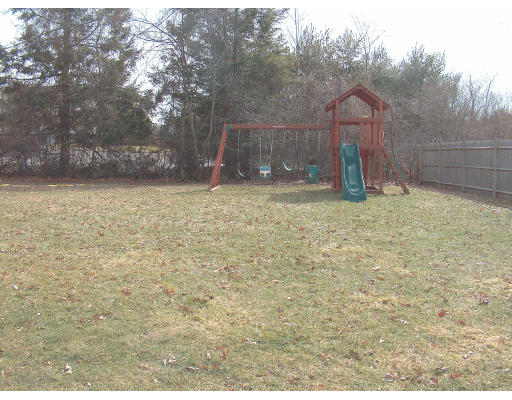 10 Wentworth Road Natick, MA 01760 - Photo 5 of 5