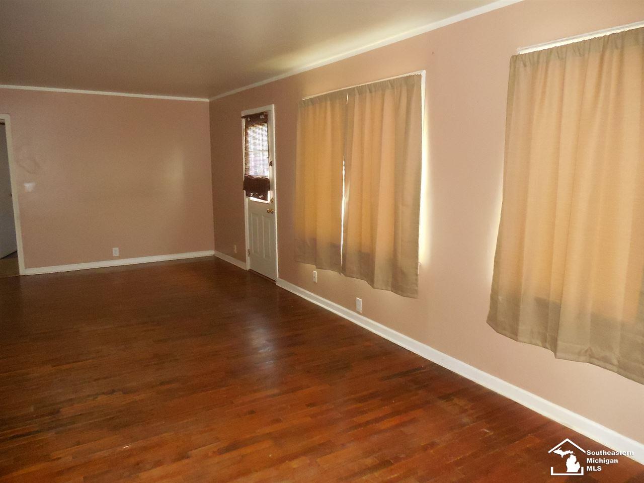 5357 East Dunbar Road Monroe, MI 48161 - Photo 3 of 6