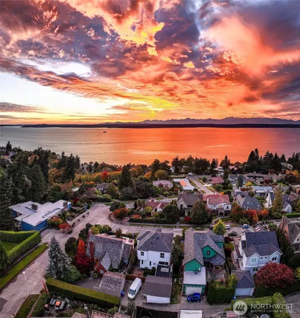 $2,750,000 | 4221 West Armour Street, Seattle, WA 98199