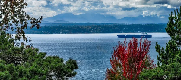 $2,750,000 | 4221 West Armour Street, Seattle, WA 98199