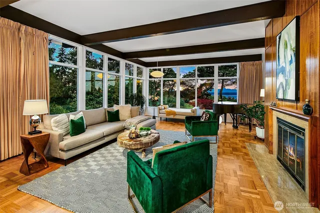 $2,750,000 | 4221 West Armour Street, Seattle, WA 98199
