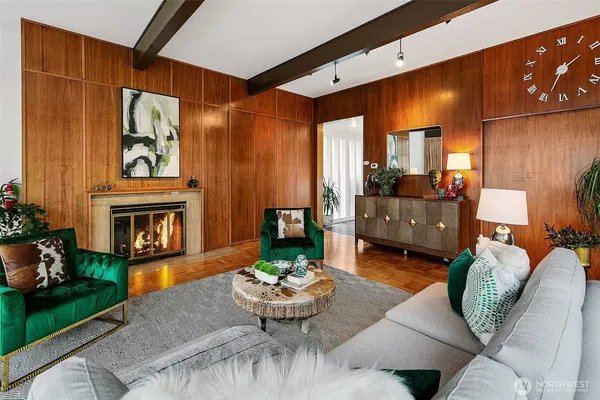 $2,750,000 | 4221 West Armour Street, Seattle, WA 98199