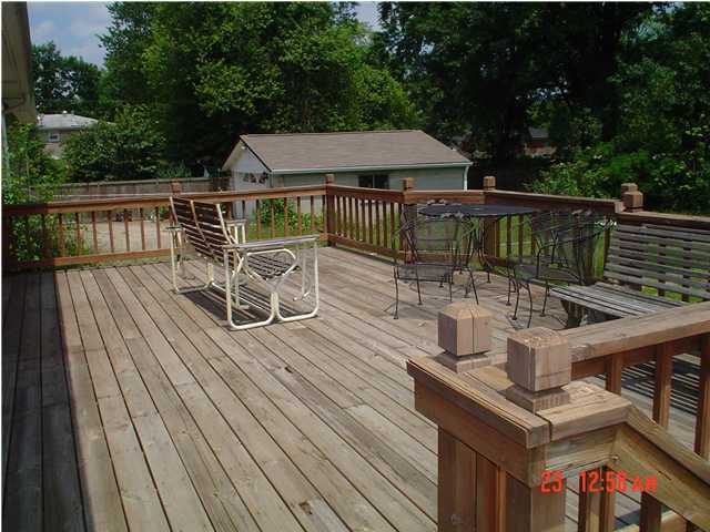 7907 Bluebonnet Road Louisville, KY 40258 - Photo 3 of 6 Additional Photo